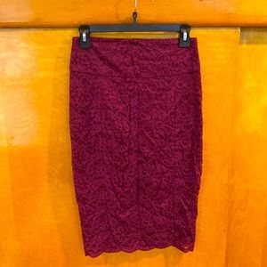Express Burgundy Embroidered Size 2 Pencil Skirt